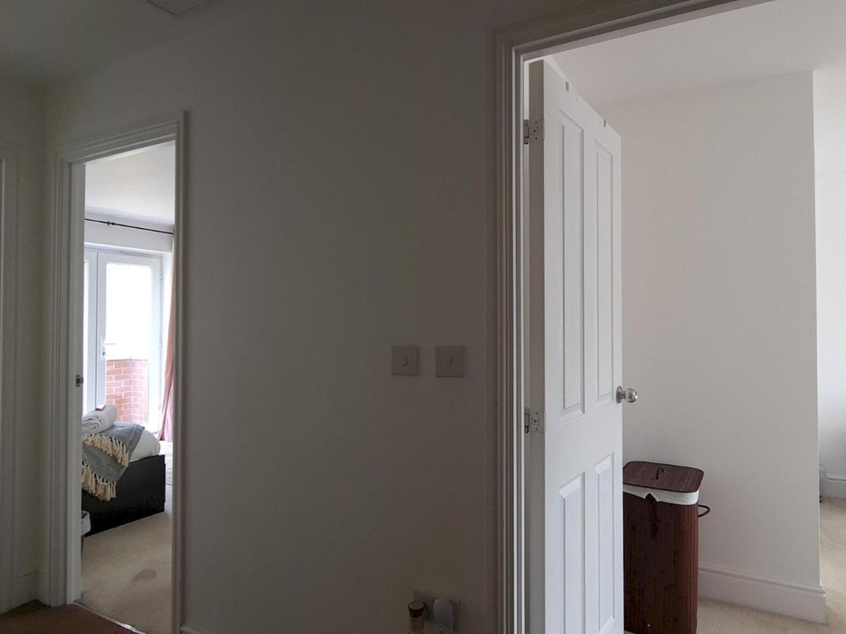 Pass The Keys Well Located Modern 5 Bedroom House Birmingham Exteriör bild